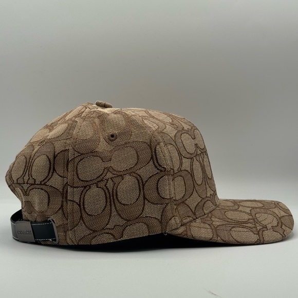 Coach Hat - Picture 4 of 9